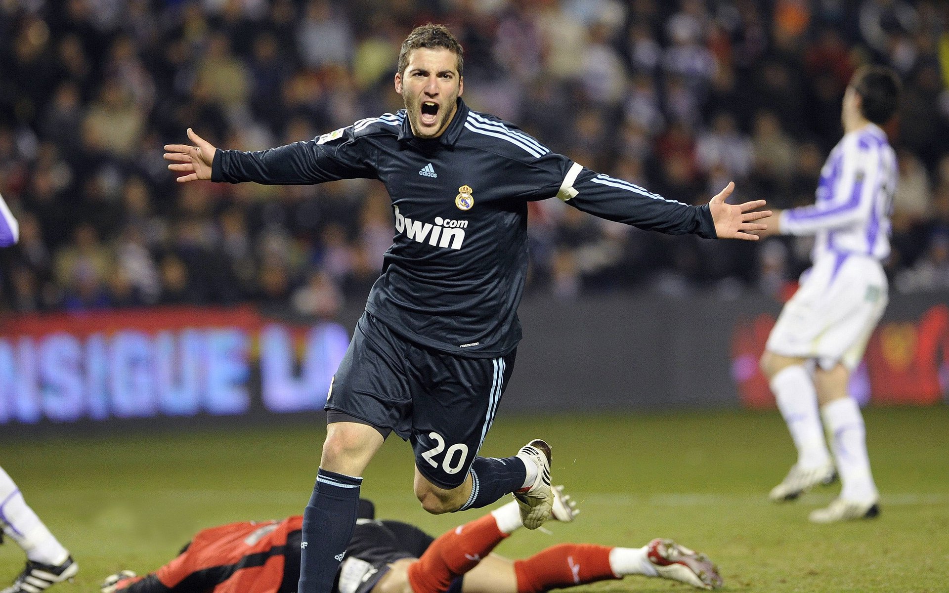 德布劳内新星比分优势明显表现惊艳，快船未来可期！